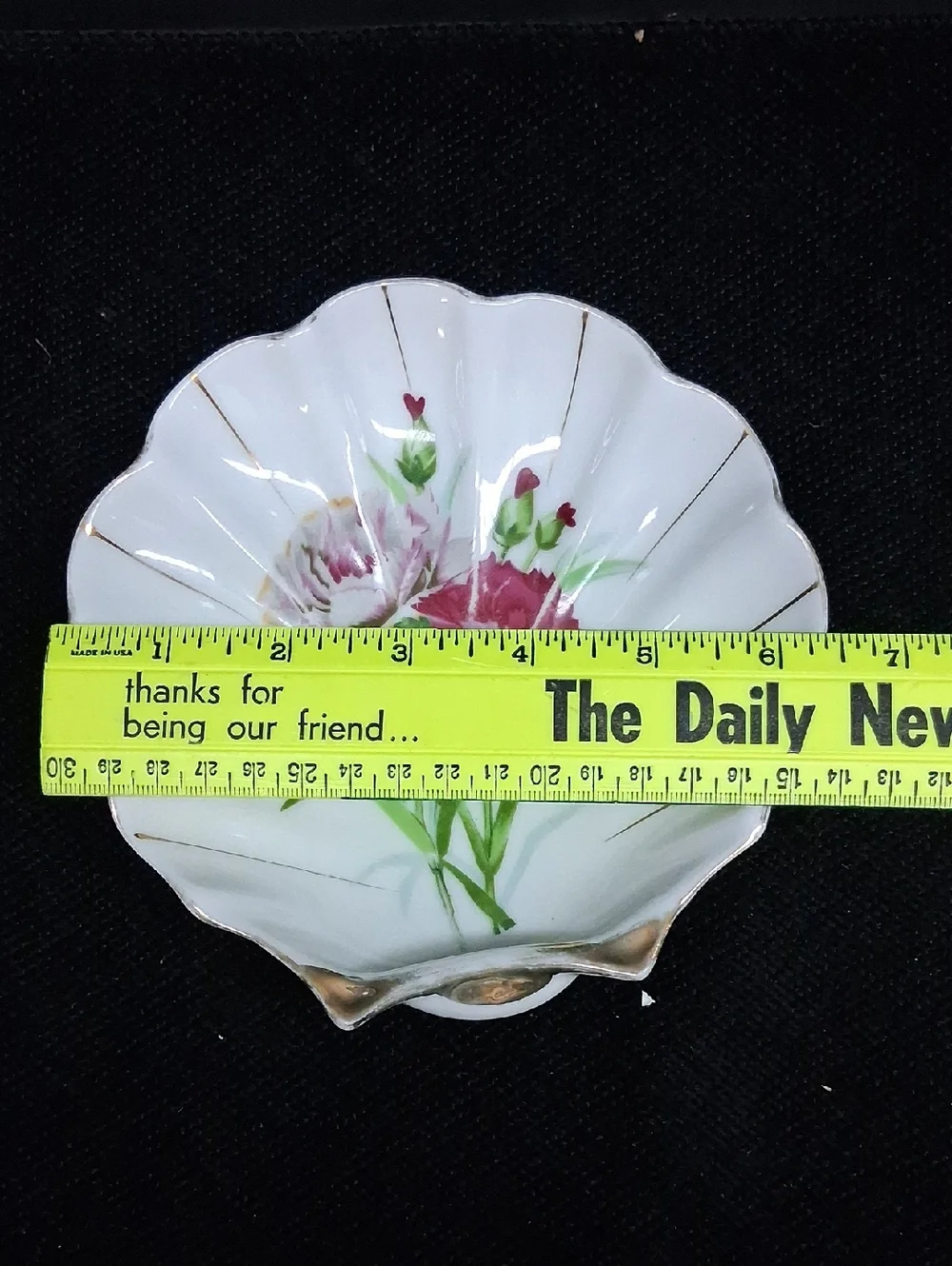 3-pc vintage‎ porcelain from Japan featuring a bowl, trinket dish, bone dish.